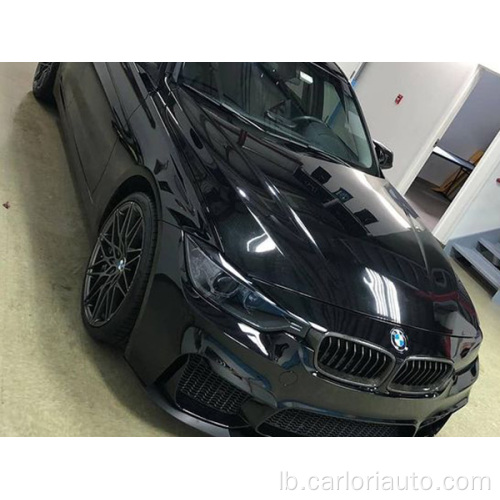 Glanz Black Vinyl Wrap fir Autoen